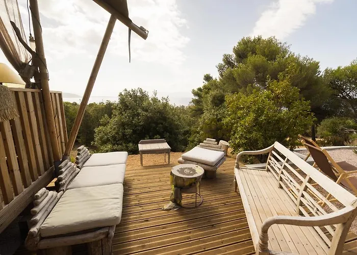 Tente Bord De Coti-Chiavari (Corsica)