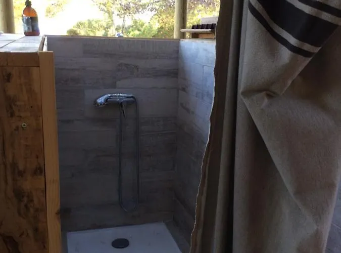 Tente Bord De * Coti-Chiavari (Corsica)